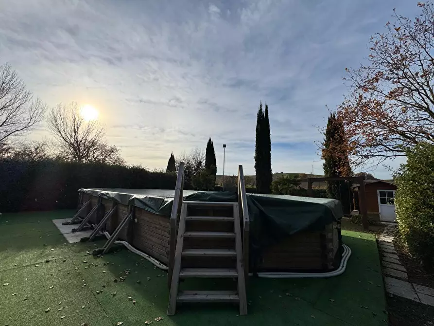 Immagine 8 di Villa in vendita  a Vinci