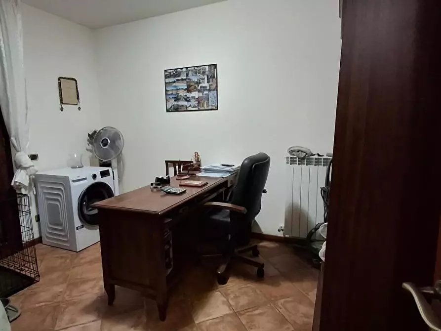 Immagine 21 di Villa in vendita  a Vinci