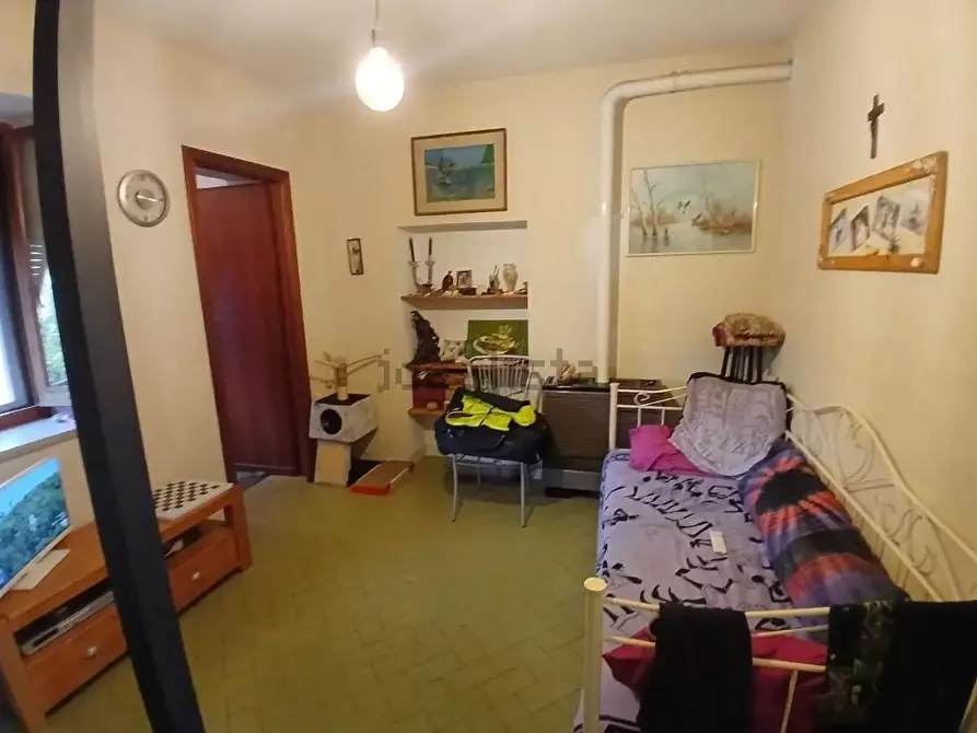 Immagine 5 di Casa indipendente in vendita  a Carrara