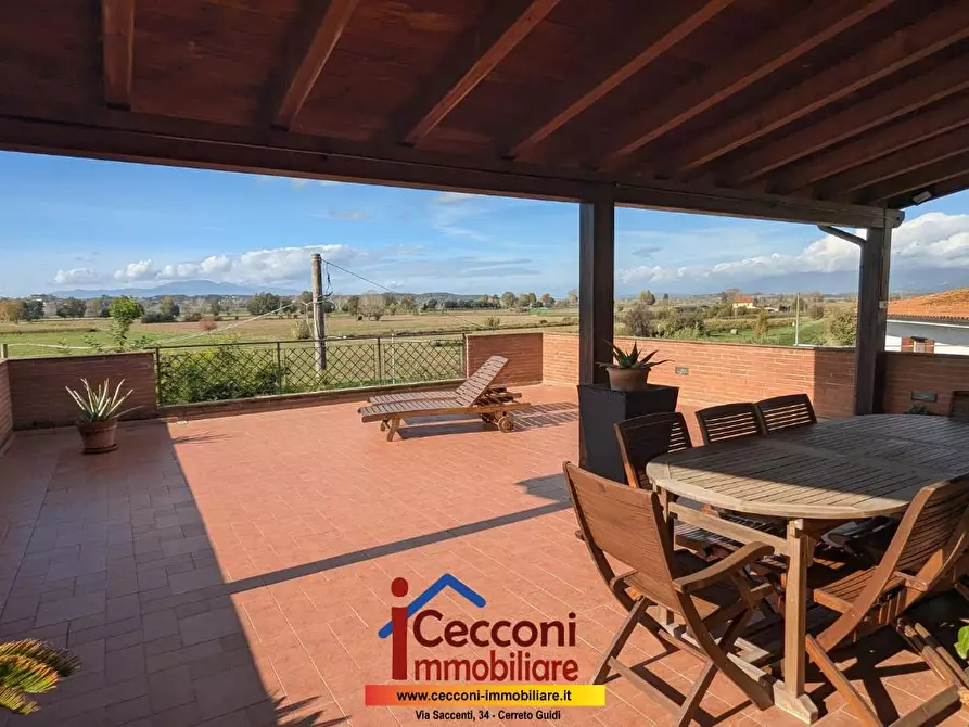 Immagine 3 di Casa indipendente in vendita  a Cerreto Guidi