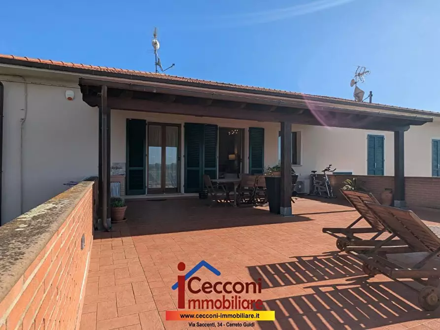 Immagine 8 di Casa indipendente in vendita  a Cerreto Guidi