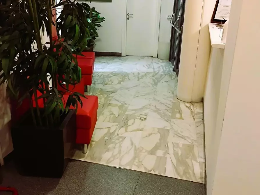 Immagine 9 di Appartamento in vendita  a Pisa