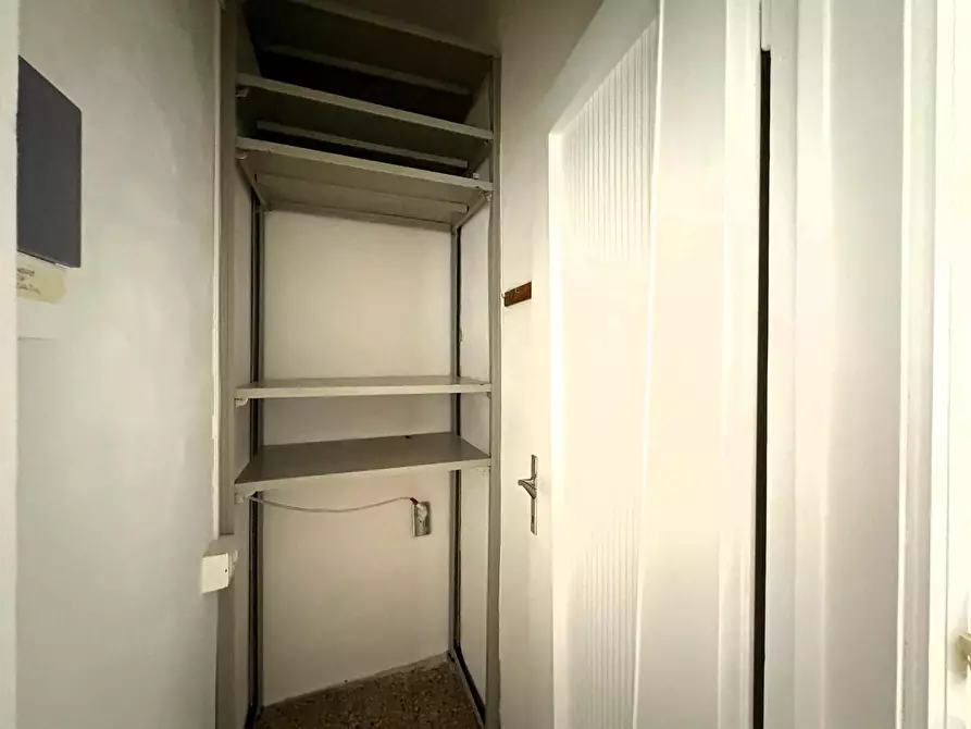 Immagine 25 di Appartamento in vendita  a Pontedera