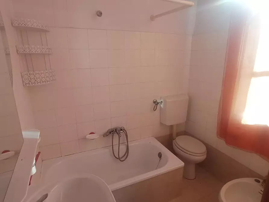 Immagine 26 di Appartamento in vendita  a Montopoli In Val D'arno