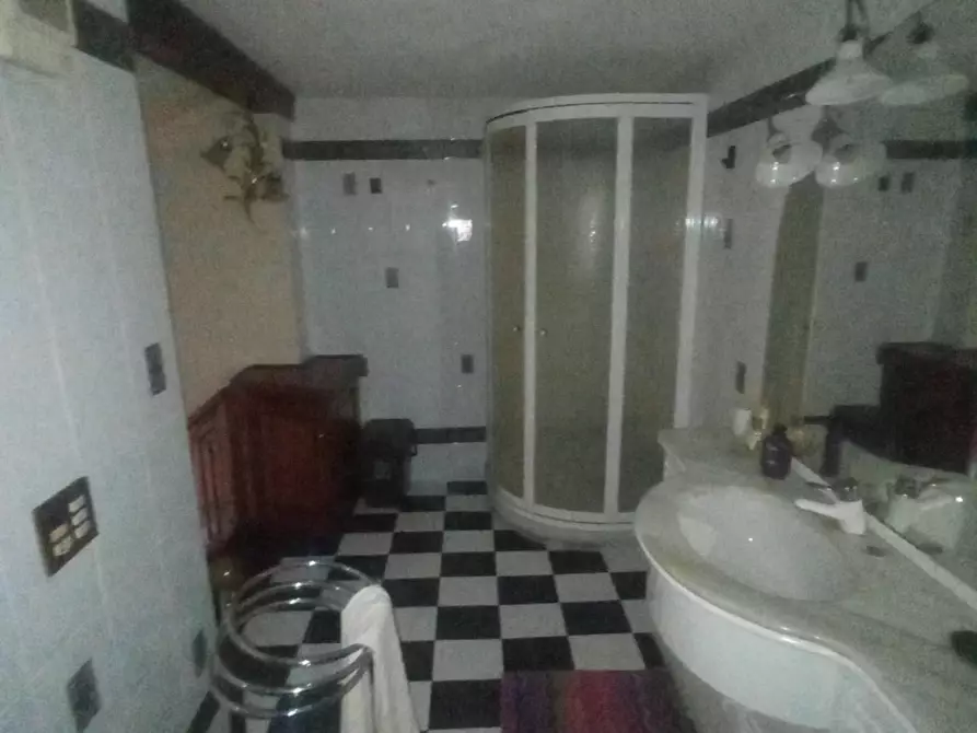 Immagine 21 di Appartamento in vendita  a Montopoli In Val D'arno