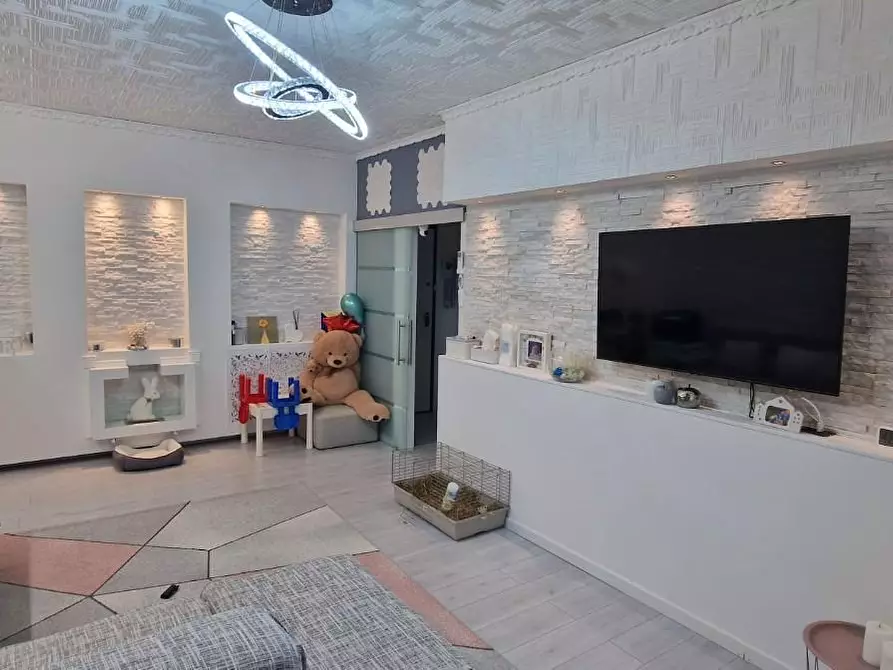 Immagine 4 di Appartamento in vendita  a Ameglia