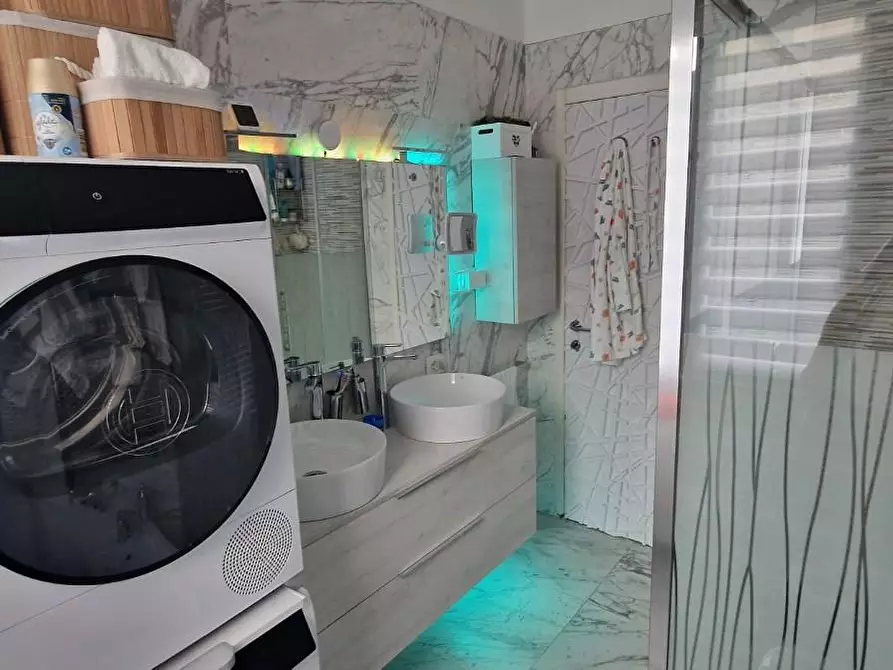 Immagine 14 di Appartamento in vendita  a Ameglia