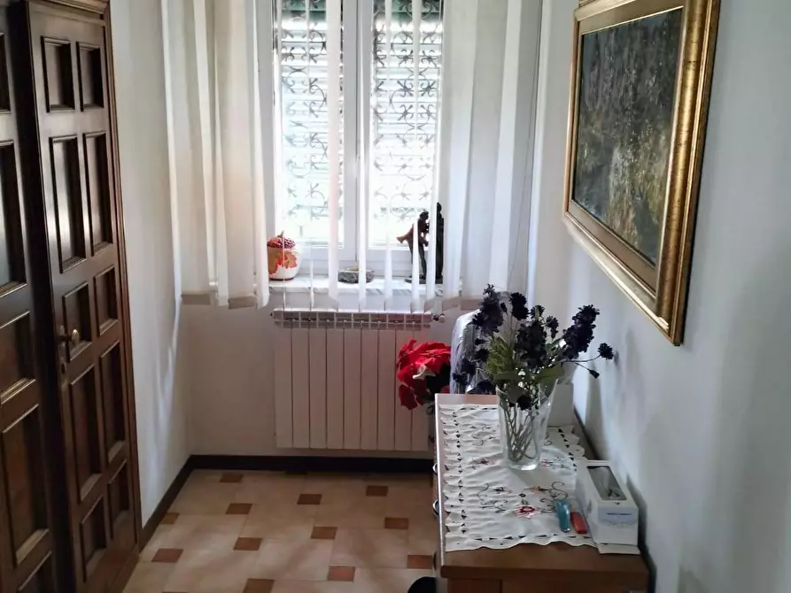 Immagine 5 di Appartamento in vendita  a Livorno