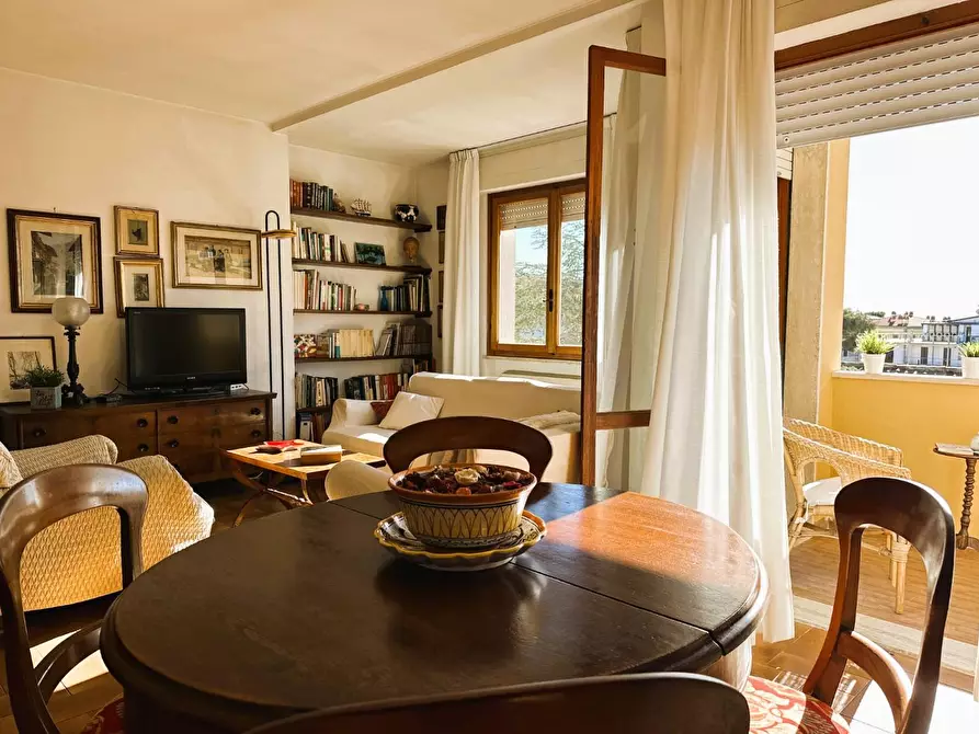 Immagine 3 di Appartamento in vendita  a Rosignano Marittimo