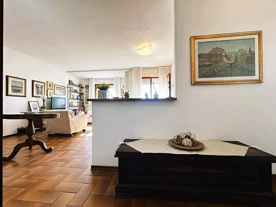 Immagine 12 di Appartamento in vendita  a Rosignano Marittimo