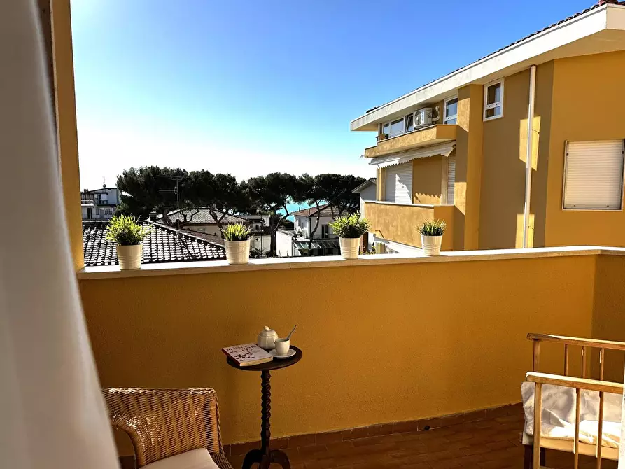 Immagine 2 di Appartamento in vendita  a Rosignano Marittimo