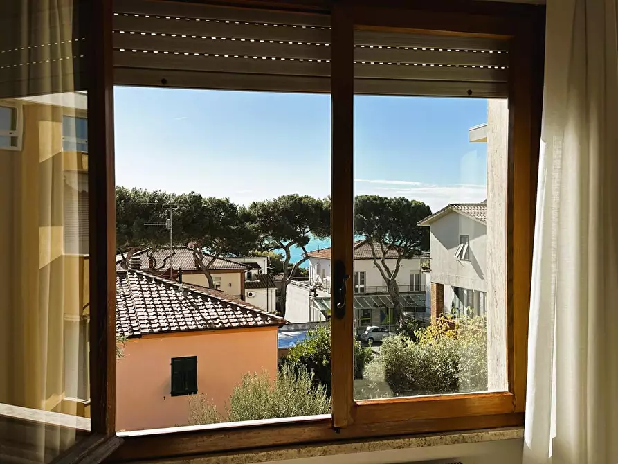 Immagine 4 di Appartamento in vendita  a Rosignano Marittimo