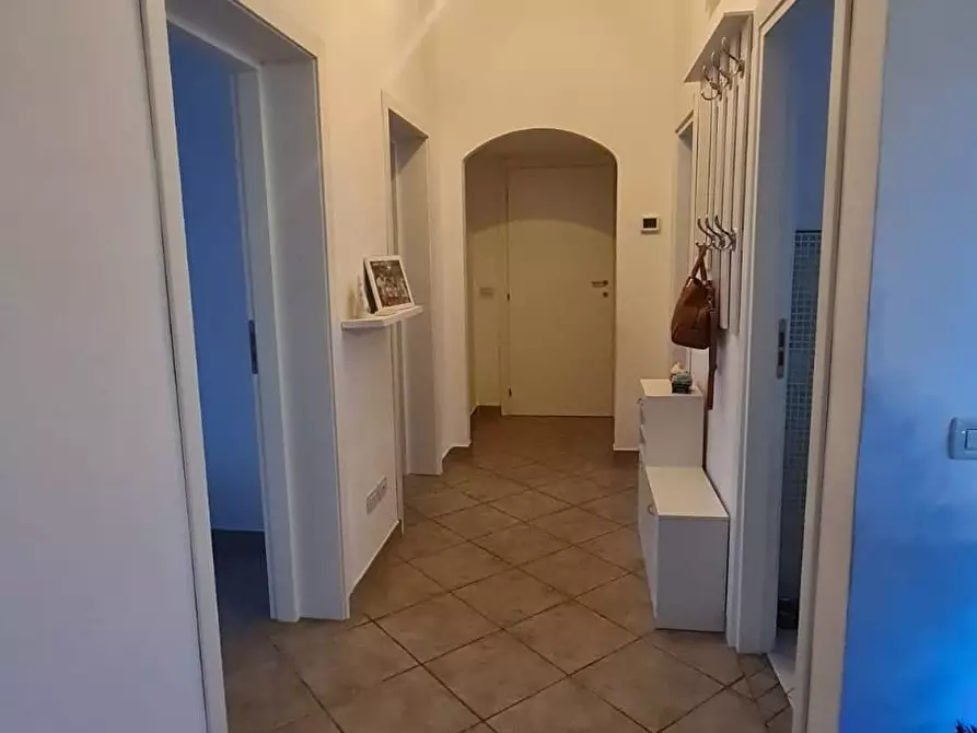 Immagine 10 di Appartamento in vendita  a Colle Di Val D'elsa