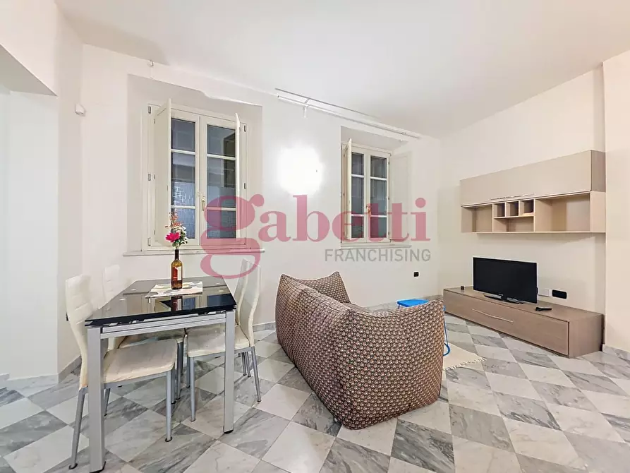 Immagine 2 di Appartamento in vendita  a Pisa