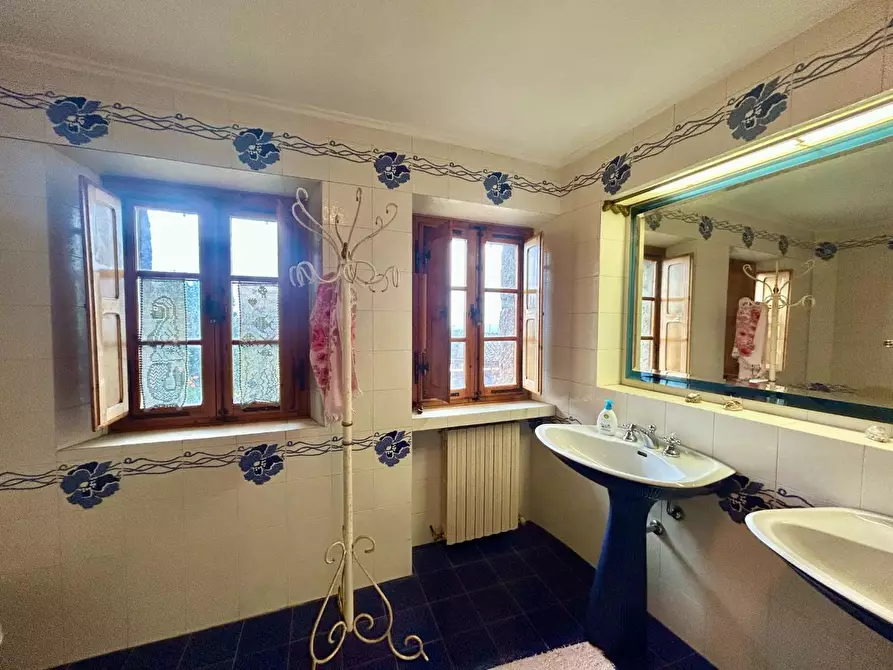 Immagine 17 di Appartamento in vendita  a Sovicille