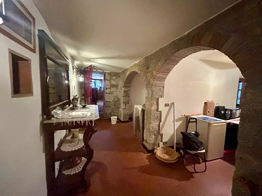 Immagine 2 di Appartamento in vendita  a Sovicille