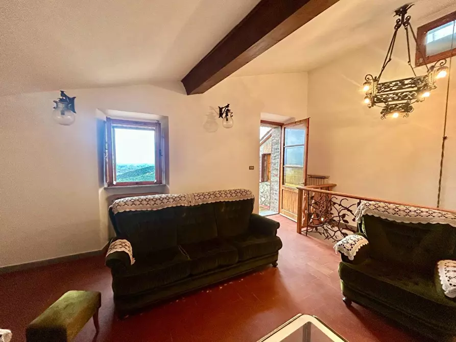 Immagine 19 di Appartamento in vendita  a Sovicille