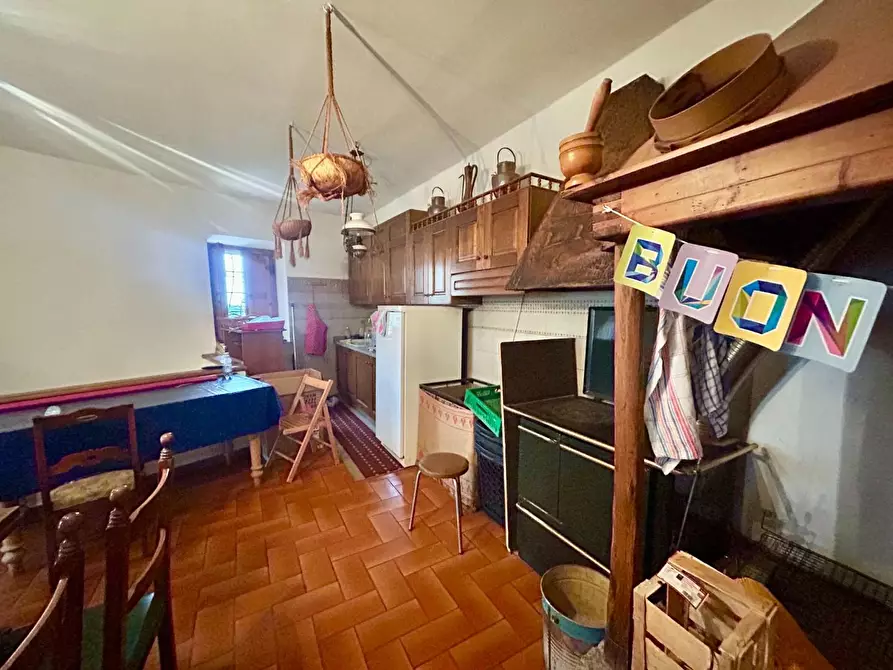 Immagine 12 di Appartamento in vendita  a Sovicille