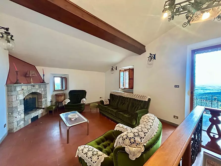 Immagine 3 di Appartamento in vendita  a Sovicille