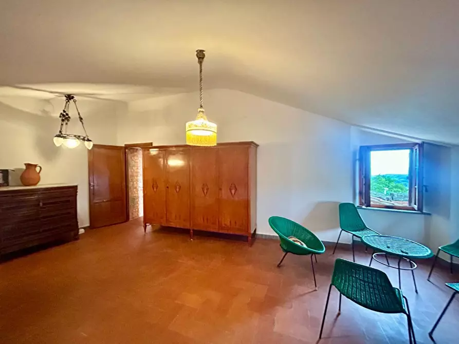 Immagine 22 di Appartamento in vendita  a Sovicille