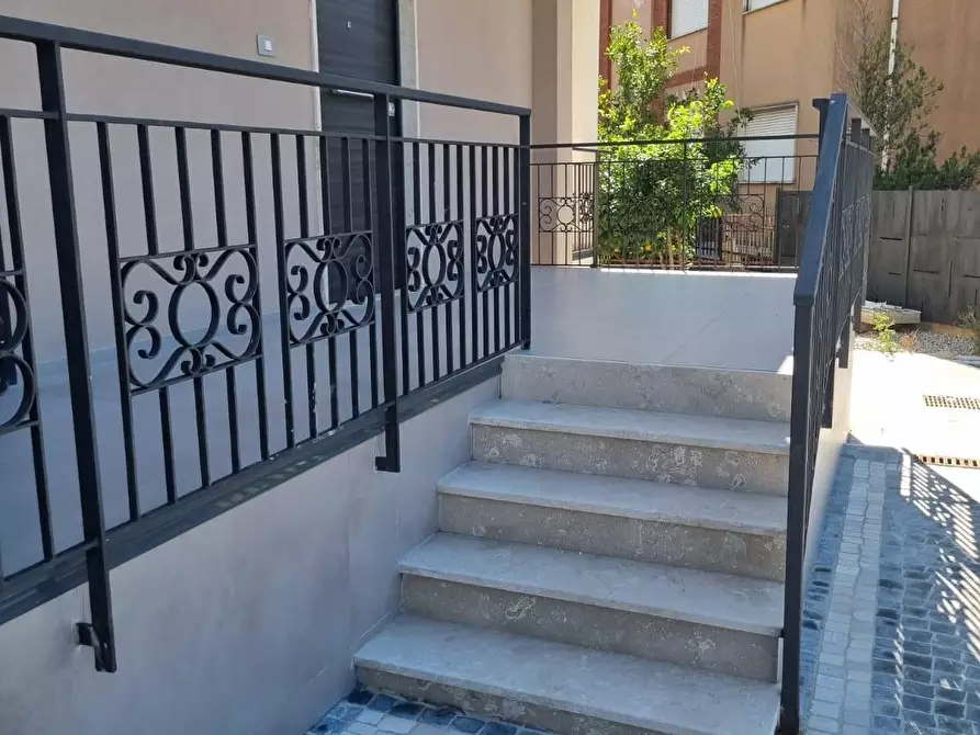 Immagine 5 di Porzione di casa in vendita  a Formia