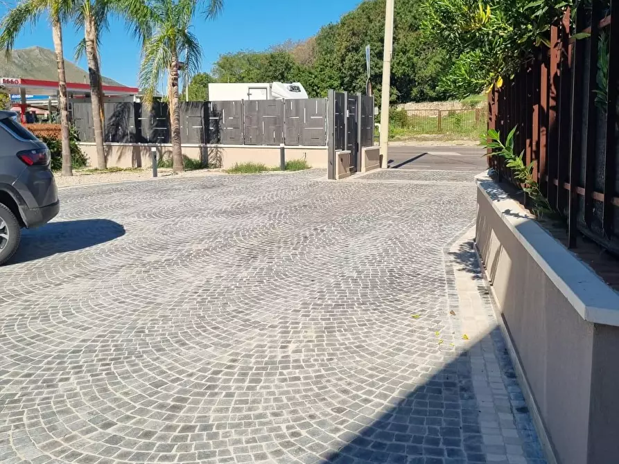 Immagine 6 di Porzione di casa in vendita  a Formia