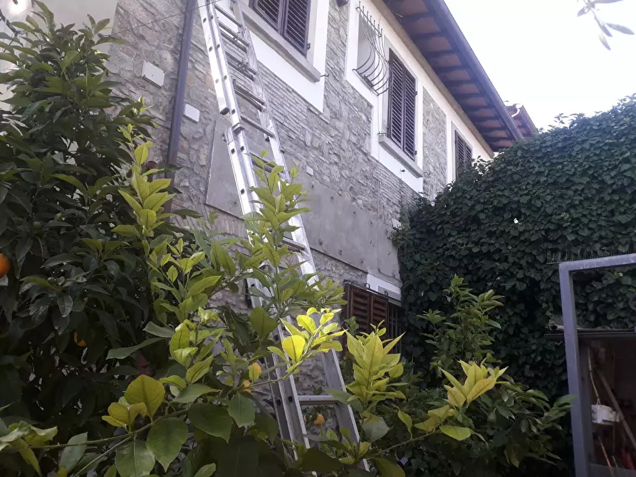 Immagine 20 di Villa in vendita  a Lastra A Signa