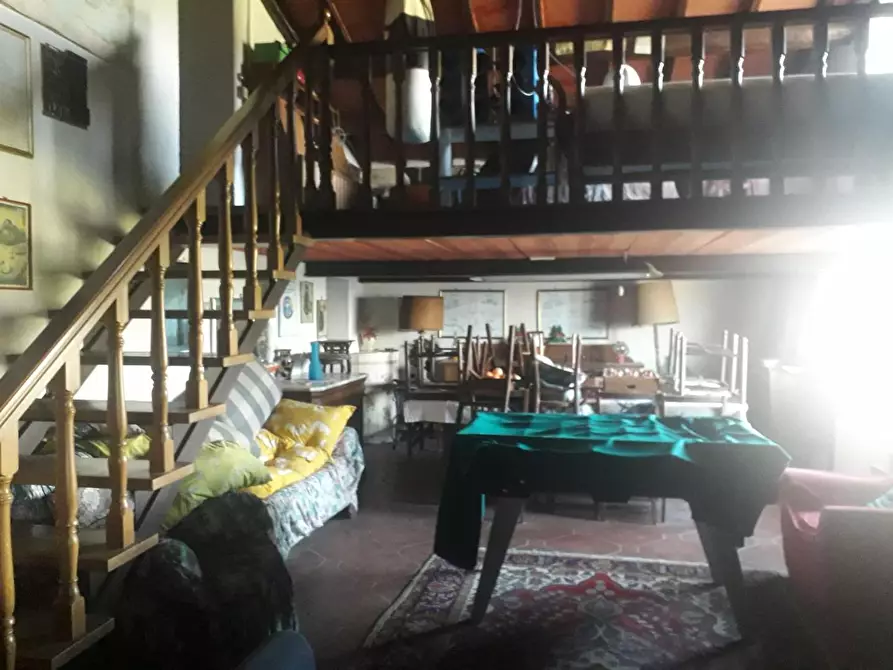 Immagine 21 di Villa in vendita  a Lastra A Signa