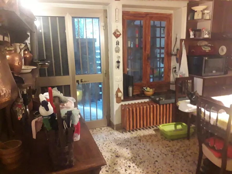 Immagine 6 di Villa in vendita  a Lastra A Signa