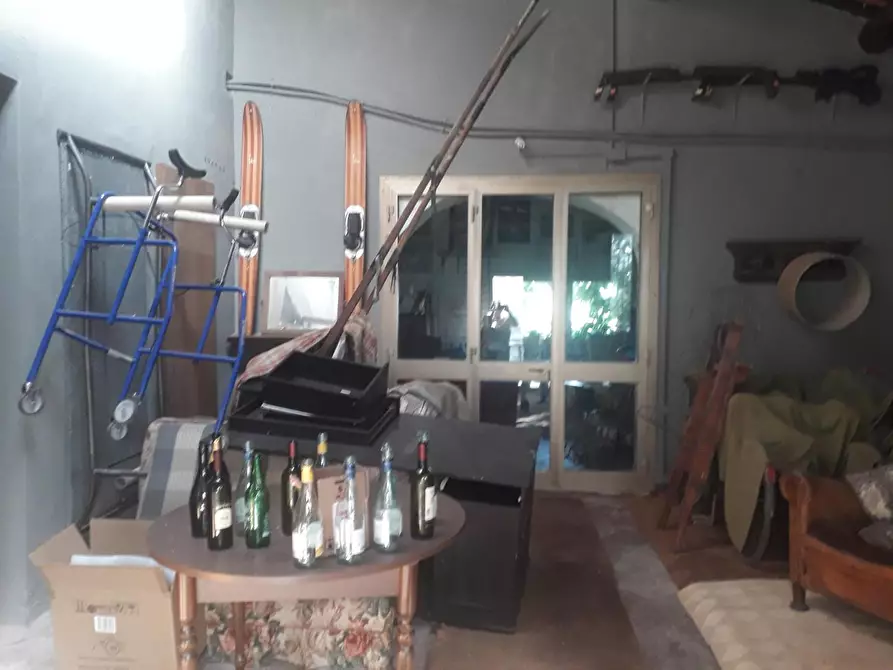 Immagine 33 di Villa in vendita  a Lastra A Signa