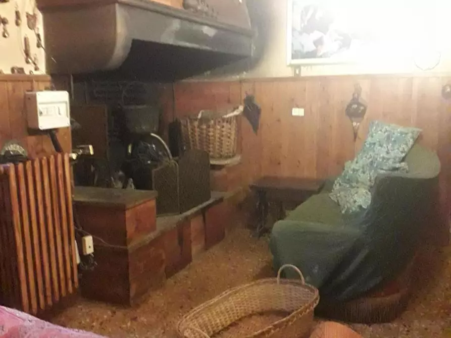 Immagine 5 di Villa in vendita  a Lastra A Signa