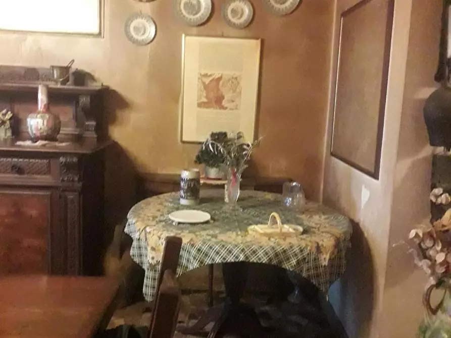 Immagine 4 di Villa in vendita  a Lastra A Signa