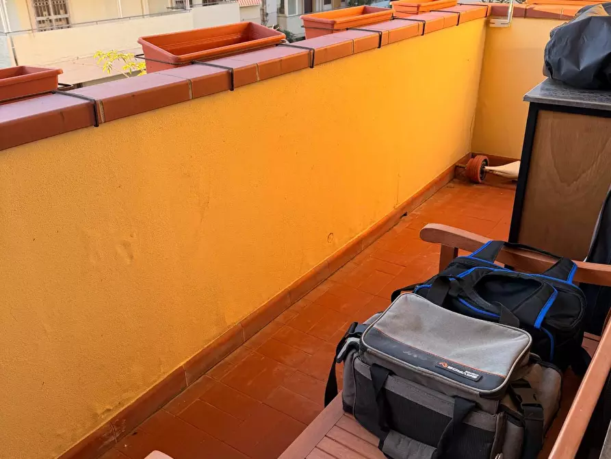 Immagine 6 di Appartamento in vendita  a Viareggio