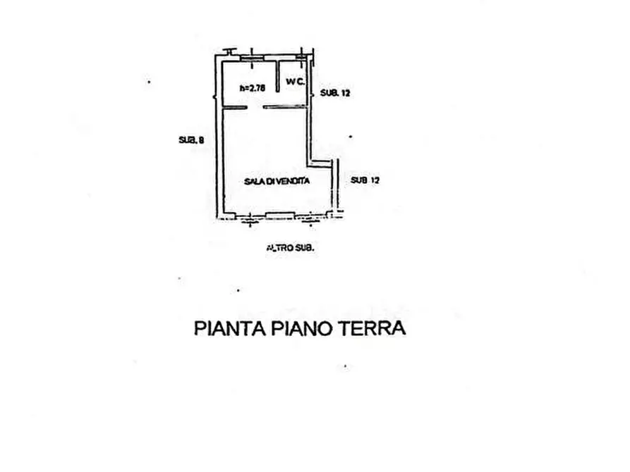 Immagine 13 di Locale commerciale in vendita  a Ameglia