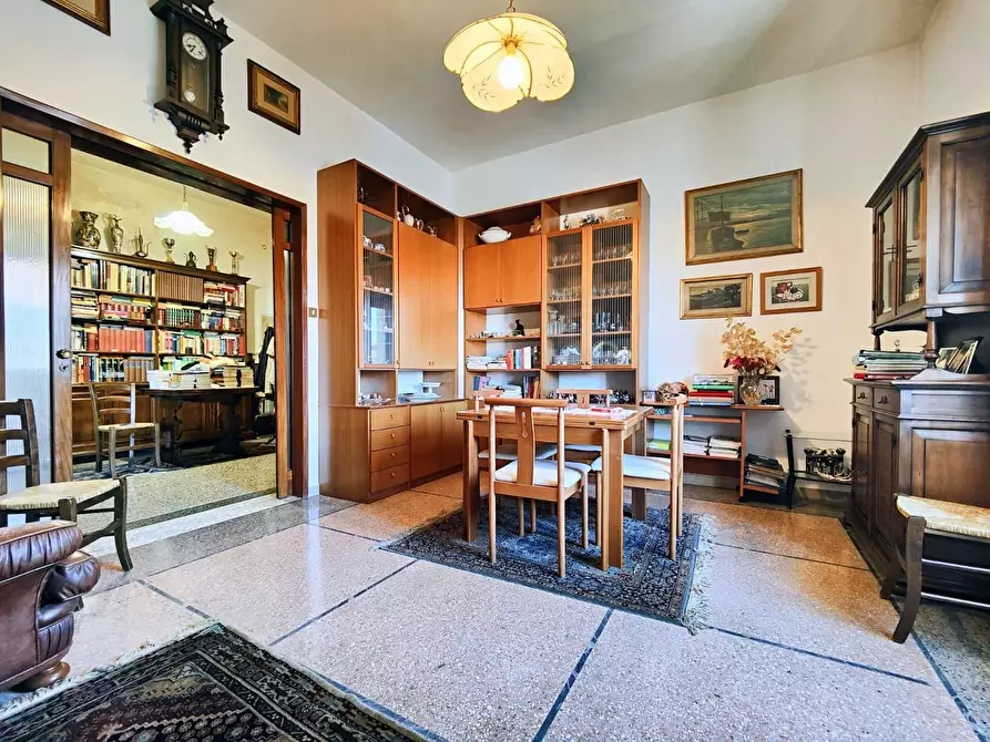 Immagine 6 di Appartamento in vendita  a Livorno