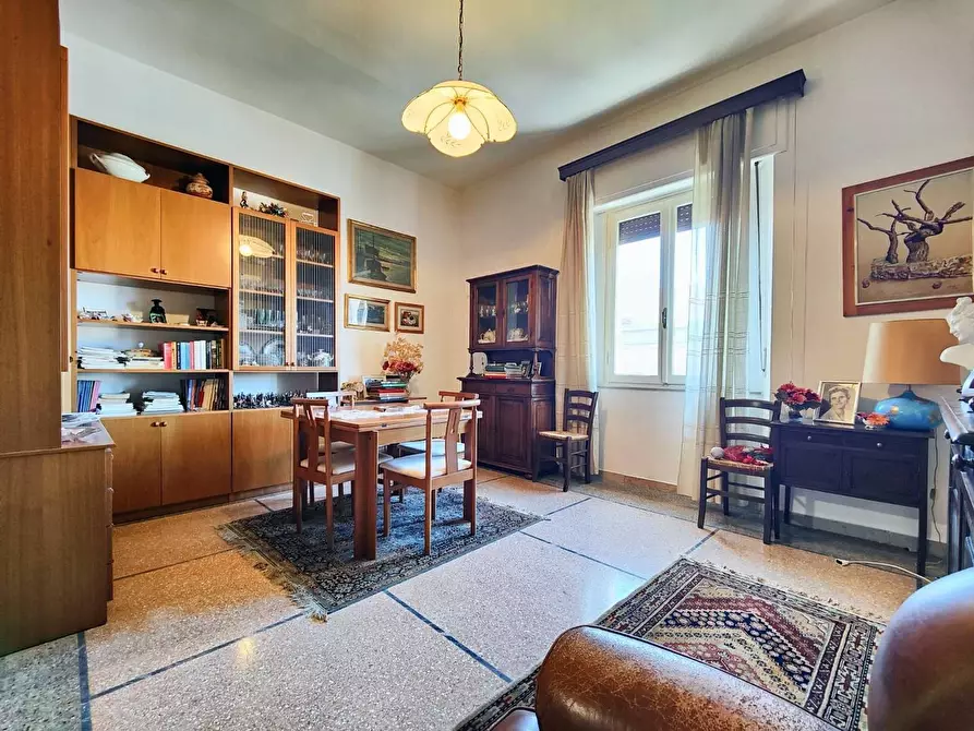 Immagine 7 di Appartamento in vendita  a Livorno