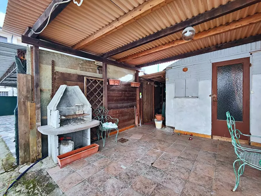 Immagine 15 di Appartamento in vendita  a Pisa