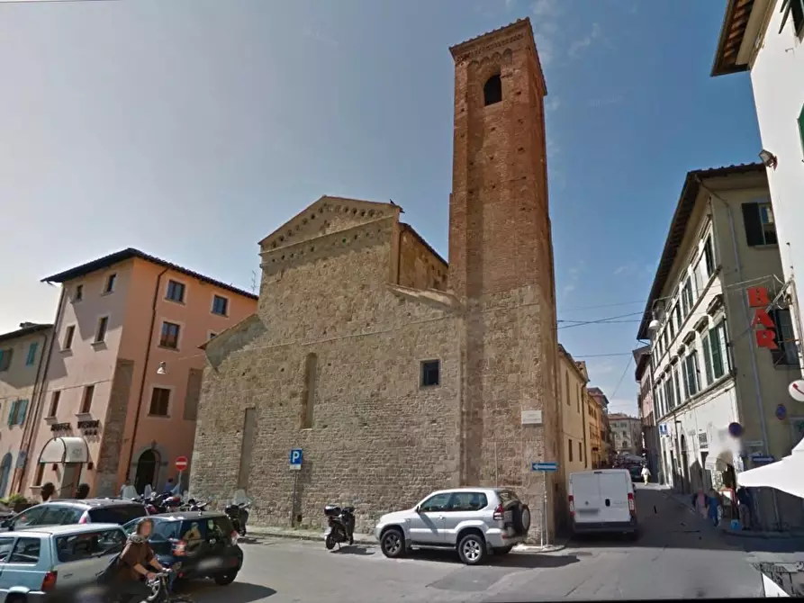 Immagine 21 di Appartamento in vendita  a Pisa