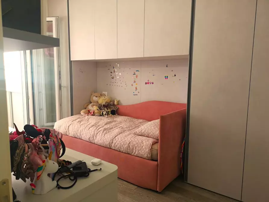 Immagine 17 di Appartamento in vendita  a Massa