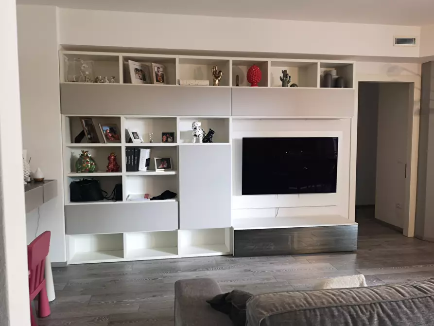 Immagine 4 di Appartamento in vendita  a Massa