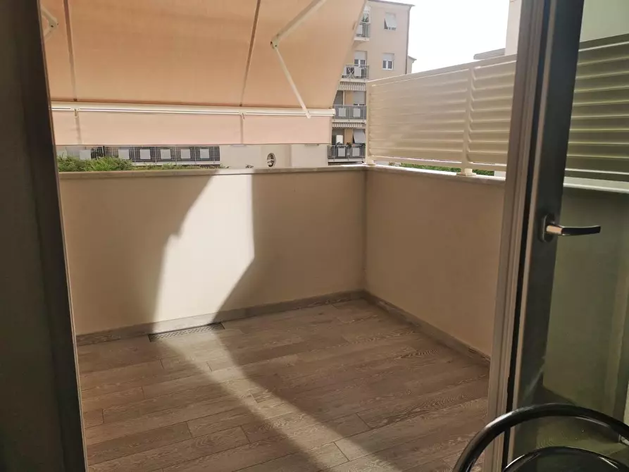 Immagine 13 di Appartamento in vendita  a Massa