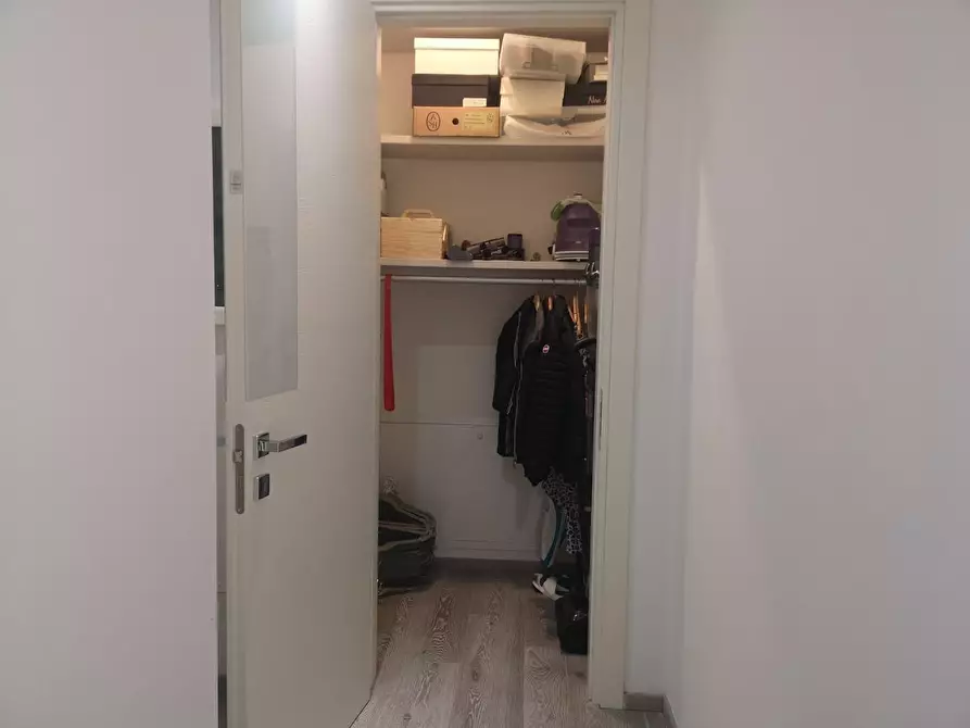 Immagine 12 di Appartamento in vendita  a Massa