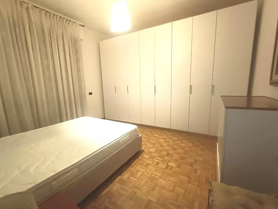 Immagine 6 di Appartamento in vendita  a Carrara