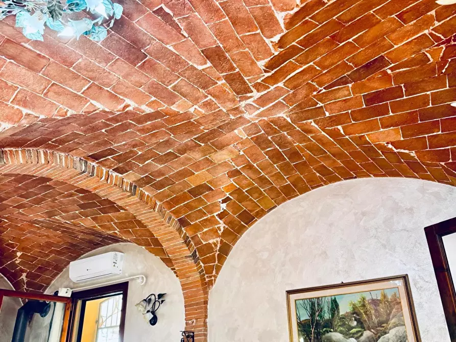 Immagine 11 di Appartamento in vendita  a Cascina