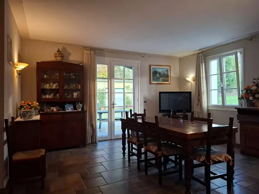 Immagine 55 di Villa in vendita  a Fucecchio