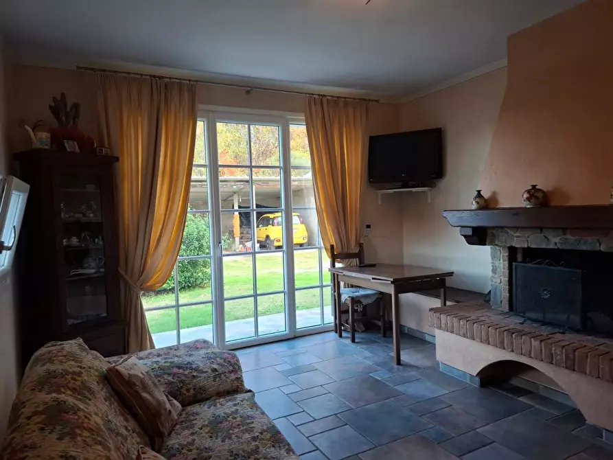 Immagine 42 di Villa in vendita  a Fucecchio