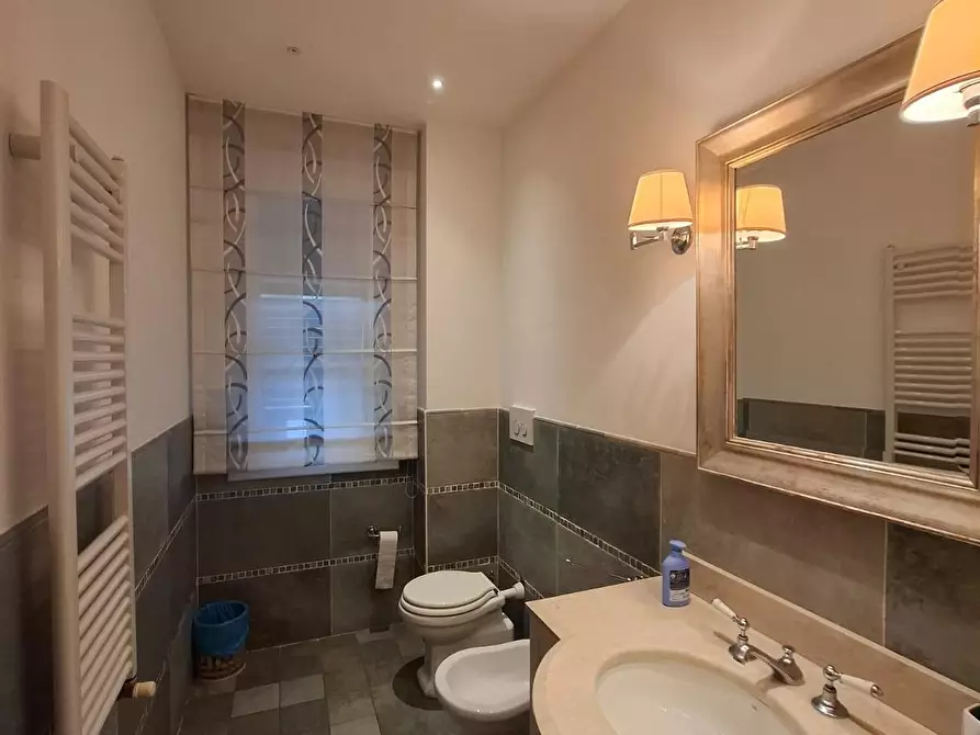 Immagine 50 di Villa in vendita  a Fucecchio