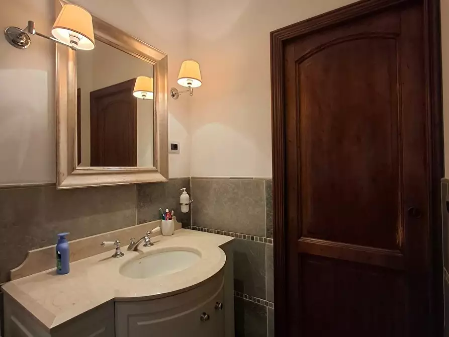 Immagine 53 di Villa in vendita  a Fucecchio