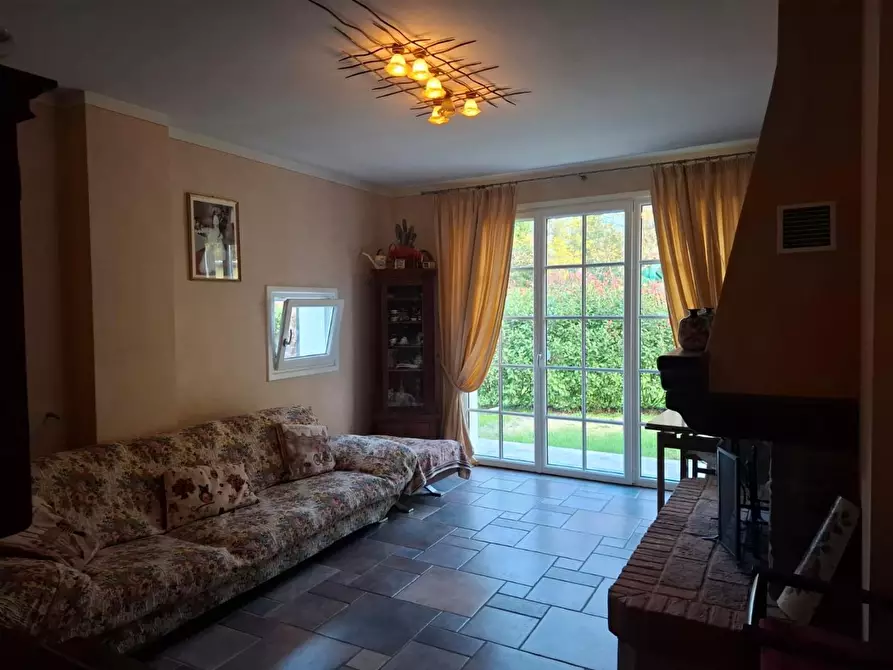 Immagine 40 di Villa in vendita  a Fucecchio