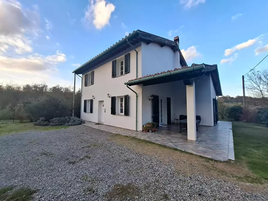 Immagine 9 di Villa in vendita  a Fucecchio